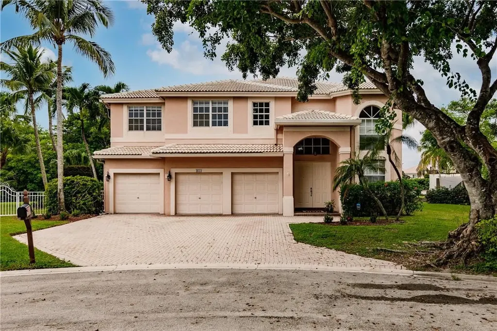 4614 NW 57th Lane Coral Springs FL 33067