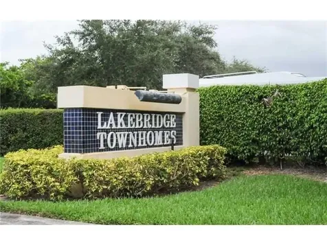 215 SW 3rd Street Pompano Beach FL 33060