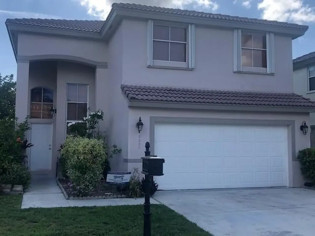 3227 W Buena Vista Drive Margate FL 33063