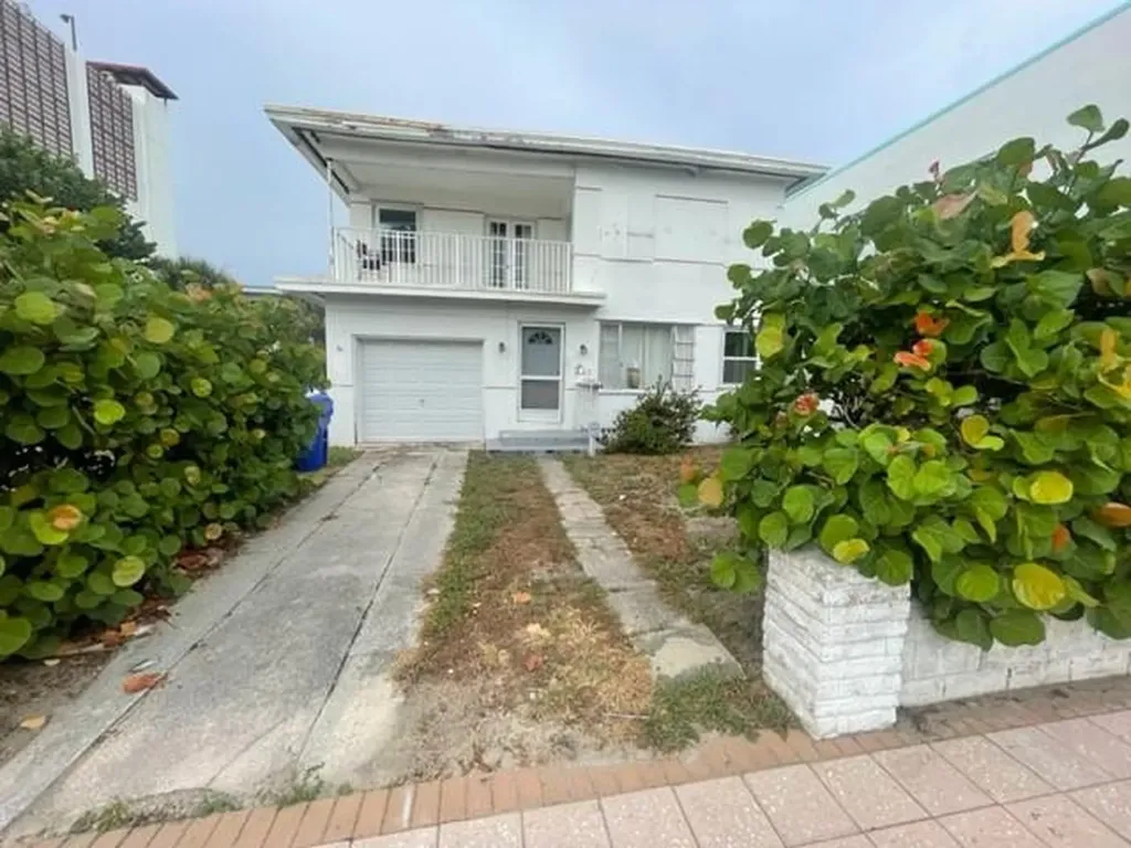 319 Nebraska Street Hollywood FL 33019