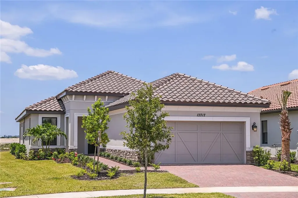 12717 SW Ambra Street Port St Lucie FL 34987