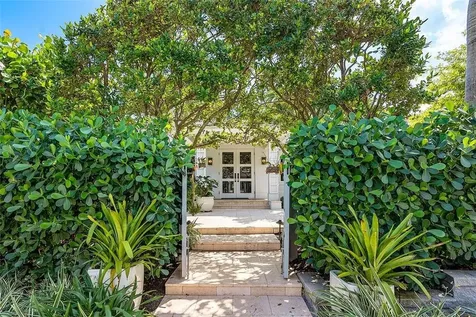 233 Venetian Drive Delray Beach FL 33483