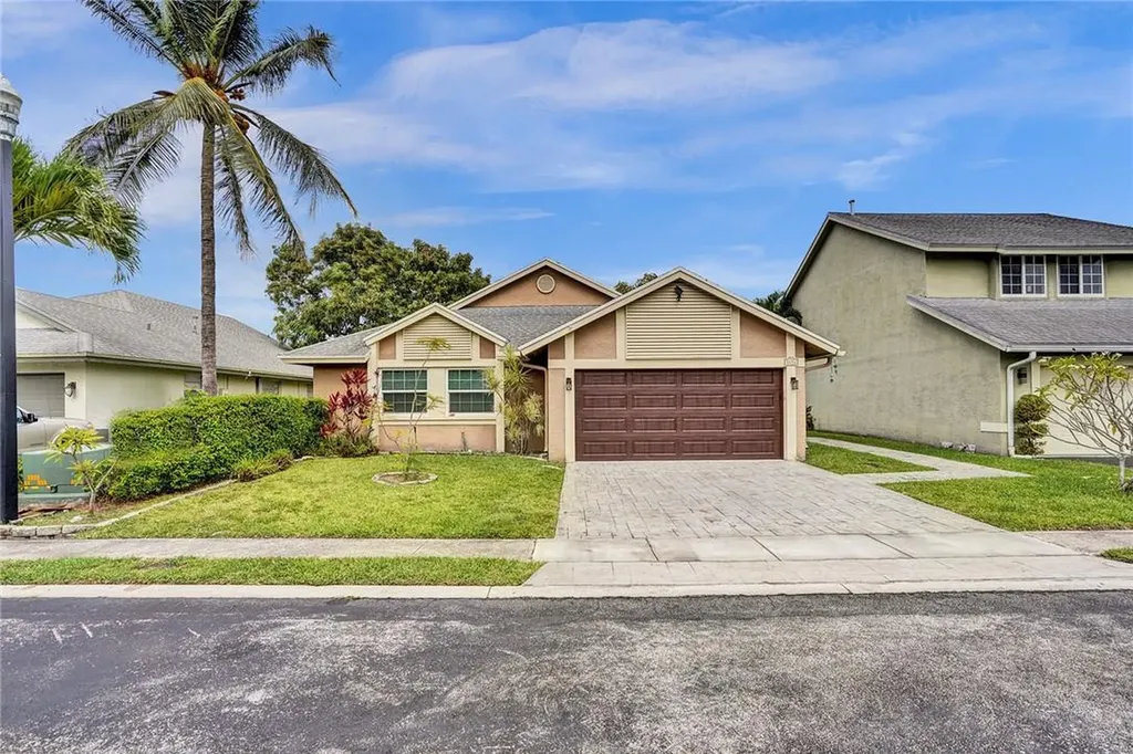 3232 NW 122nd Avenue Sunrise FL 33323