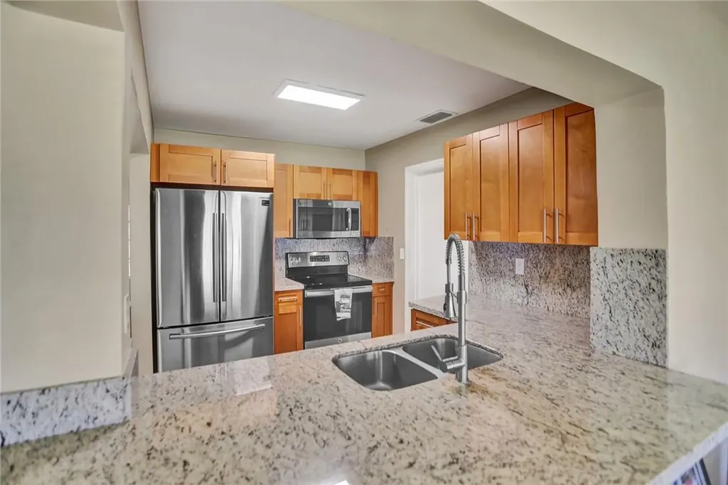 4617 NW 47th Court Tamarac FL 33319