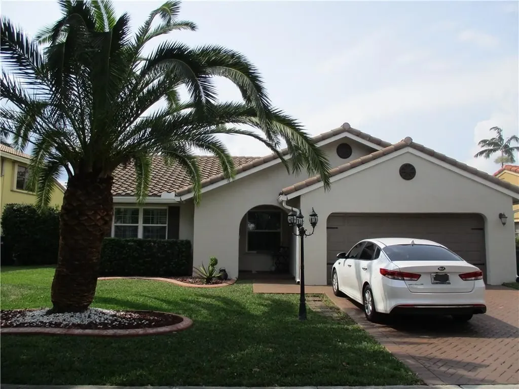 6265 Hawkes Bluff Avenue Davie FL 33331