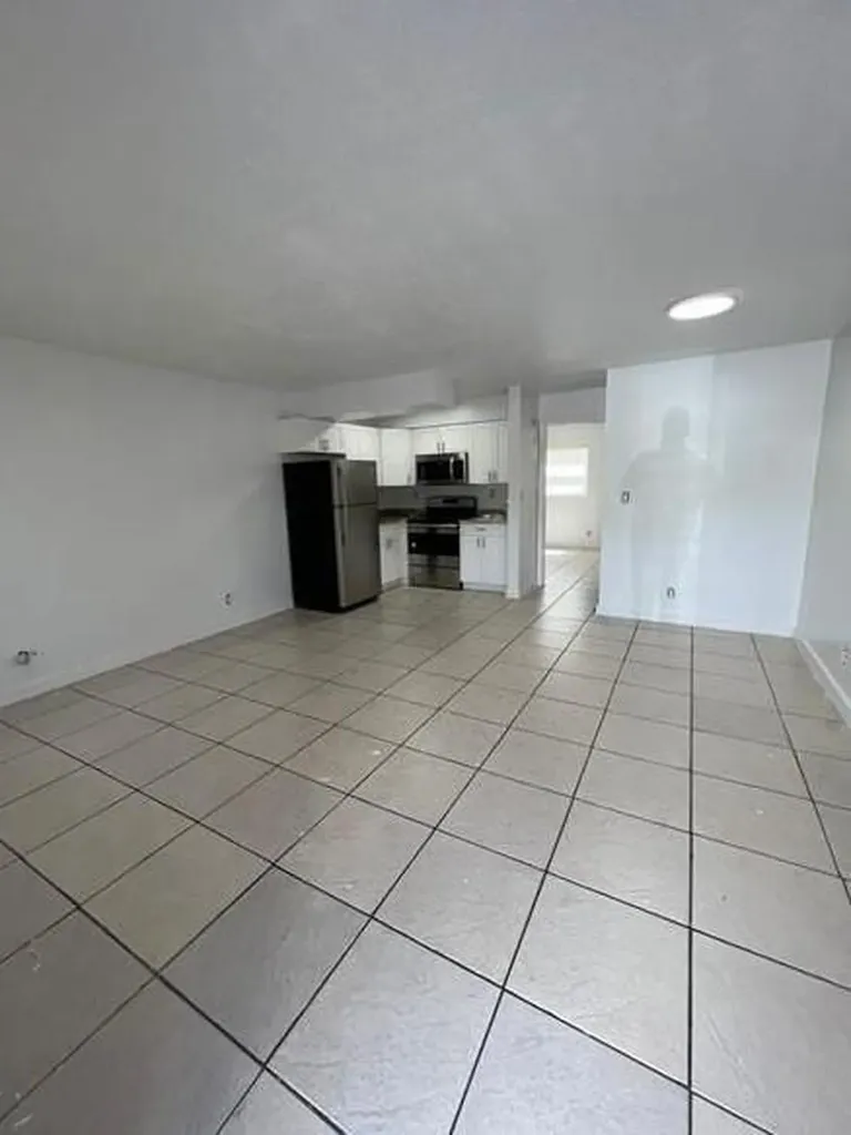 Pompano Beach FL 33060