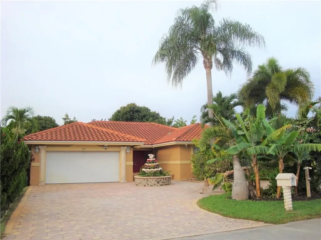 7218 NW 42nd Street Coral Springs FL 33065