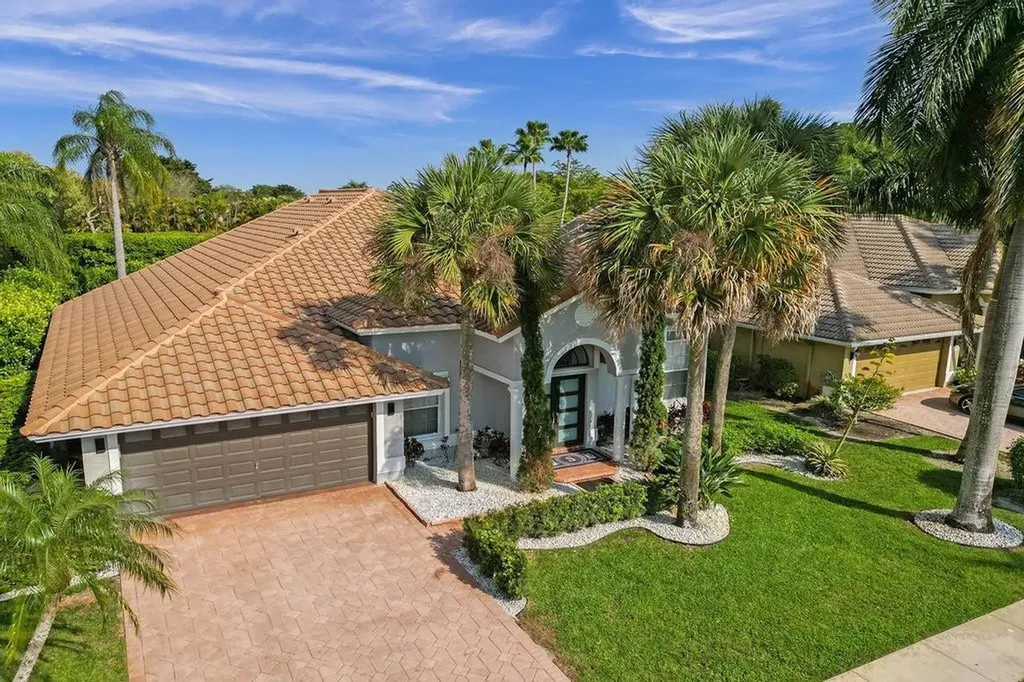 19490 Black Olive Lane Boca Raton FL 33498