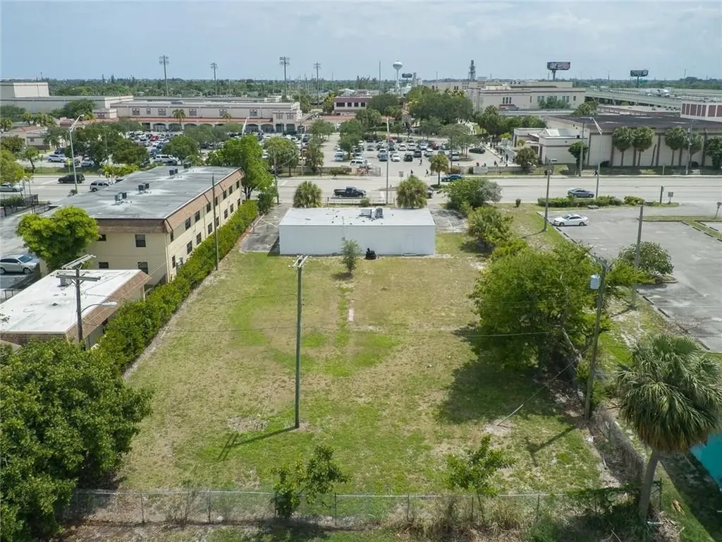 1744 Lake Worth Road Lake Worth Beach FL 33460