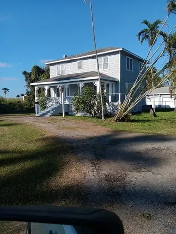 3351 Bacom Point Road Pahokee FL 33476