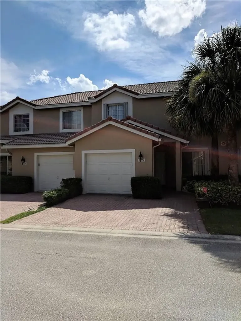 7374 NW 61st Terrace Parkland FL 33067