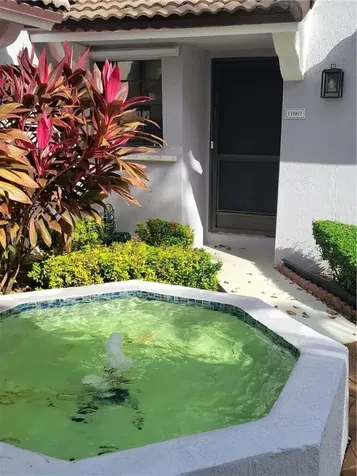 11667 NW 11th Street Pembroke Pines FL 33026
