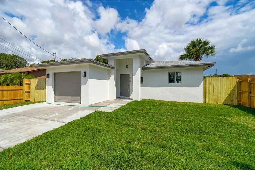 1416 W 36th Street Riviera Beach FL 33404