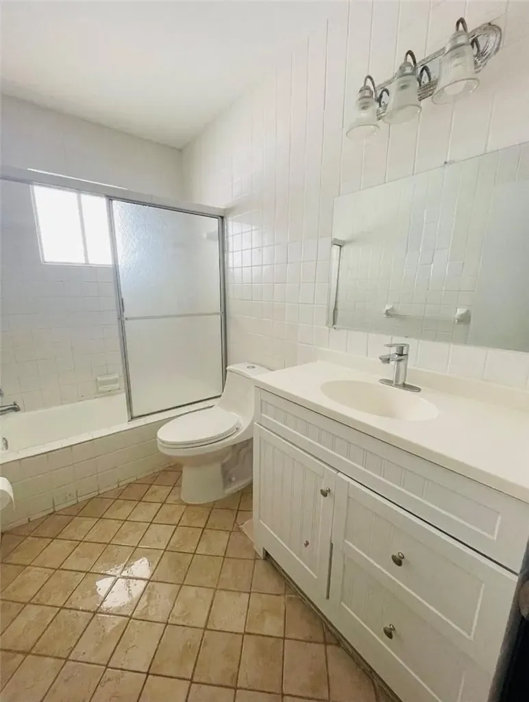 1431 S 14th Avenue Hollywood FL 33020