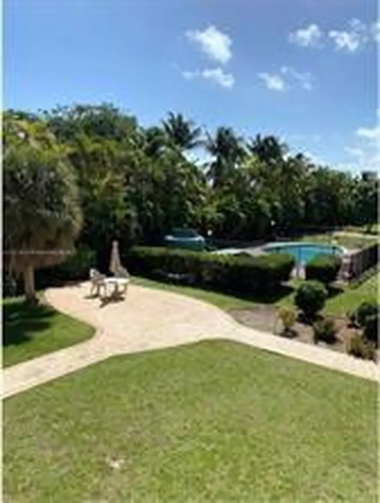 1431 S 14th Avenue Hollywood FL 33020