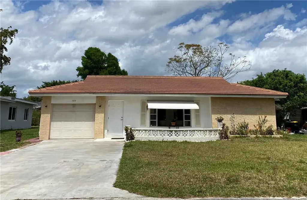 10217 NW 80th Court Tamarac FL 33321