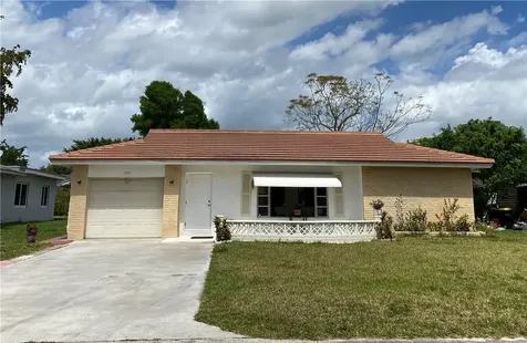 10217 NW 80th Court Tamarac FL 33321