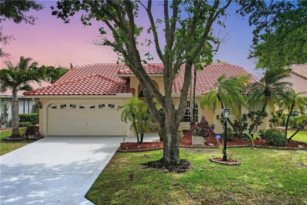 5730 NW 48th Court Coral Springs FL 33067