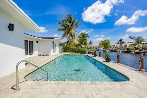 1790 SE 3rd Street Pompano Beach FL 33060