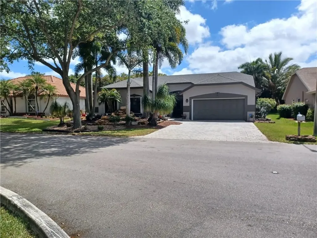 4884 NW 50th Court Coconut Creek FL 33073