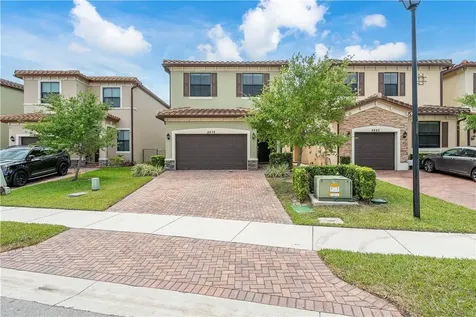 4838 NW 56th Court Tamarac FL 33319