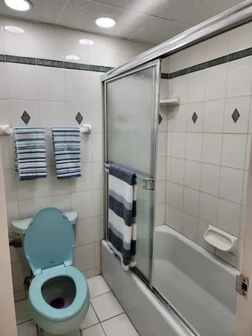 3660 Inverrary Drive Lauderhill FL 33319