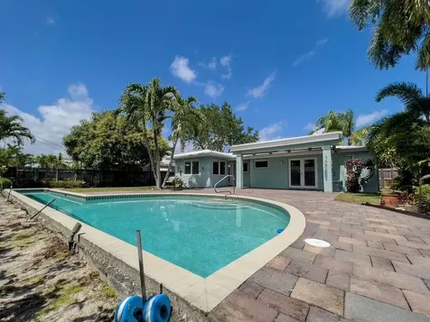 1712 NE 28th Drive Wilton Manors FL 33334