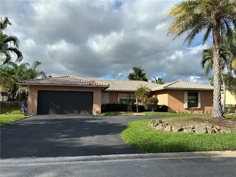 8219 NW 2nd Manor Coral Springs FL 33071