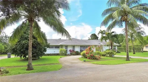 7520 NW 6th Court Plantation FL 33317