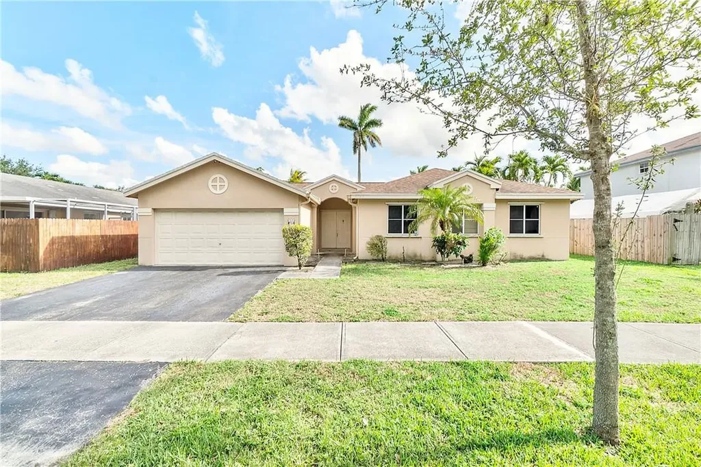 4742 NW 15th Street Coconut Creek FL 33063
