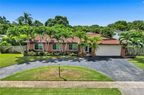 5760 SW 7th Street Plantation FL 33317