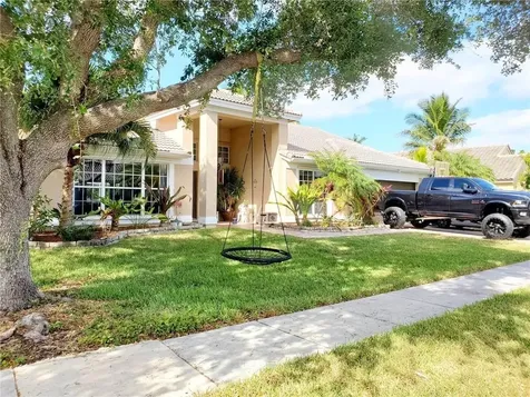 19305 NW 12th Street Pembroke Pines FL 33029