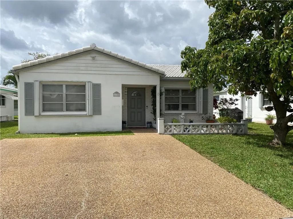 6608 NW 75th Street Tamarac FL 33321