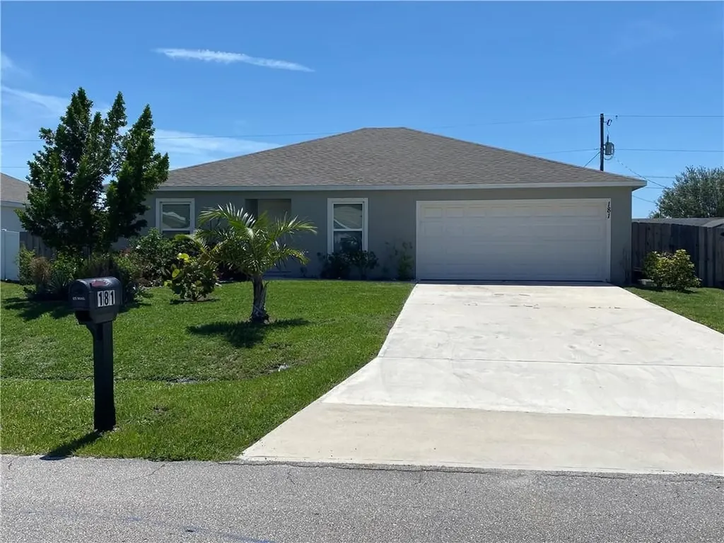 181 SW North Wakefield Circle Port St Lucie FL 34953