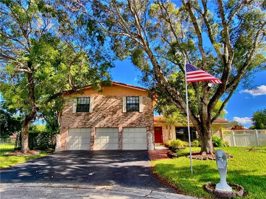 12088 NW 27th Street Coral Springs FL 33065