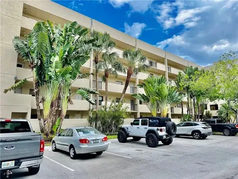 2900 NW 42nd Avenue Coconut Creek FL 33066