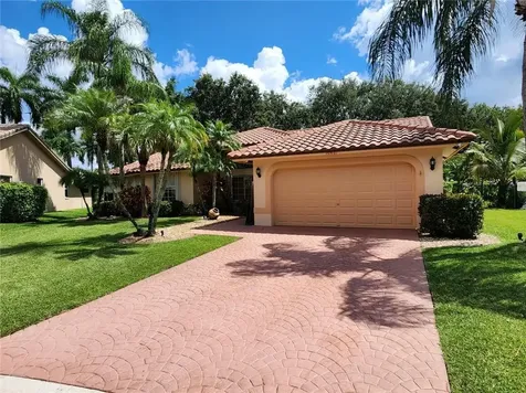 10401 NW 48th Manor Coral Springs FL 33076