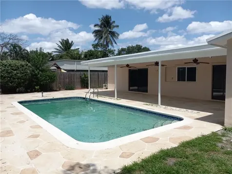 5151 SW 101st Avenue Cooper City FL 33328