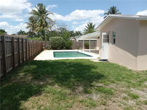 5151 SW 101st Avenue Cooper City FL 33328