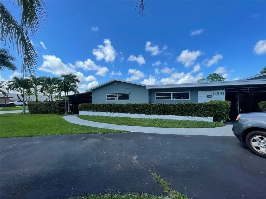 11341 SW 175th Street Miami FL 33157