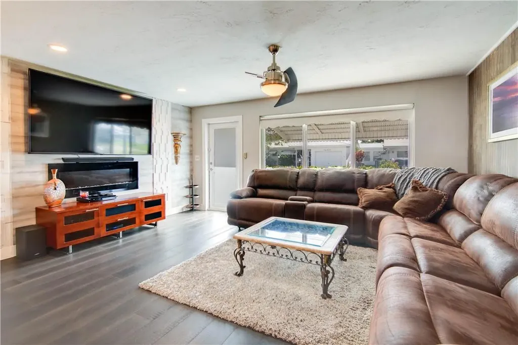 2911 NW 1st Drive Pompano Beach FL 33064