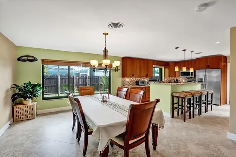 171 SW 58th Avenue Plantation FL 33317