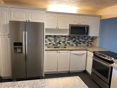 290 Racquet Club Road Weston FL 33326