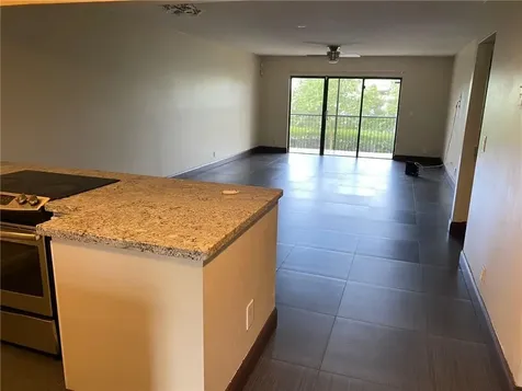 290 Racquet Club Road Weston FL 33326