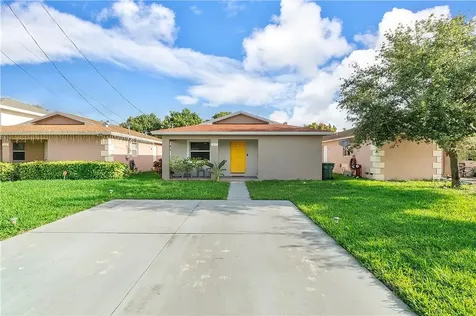 317 NE 35th Court Oakland Park FL 33334
