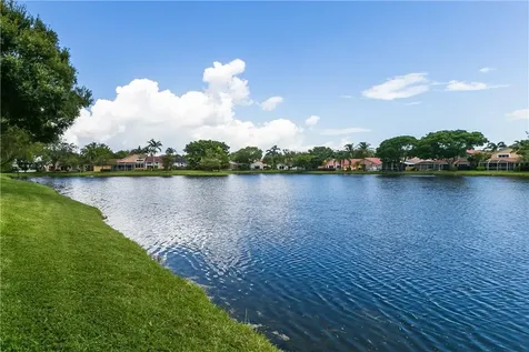 232 NW 101st Avenue Plantation FL 33324