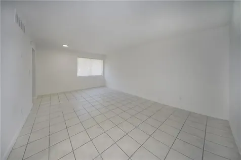 1000 NW 95th Terrace Miami FL 33150