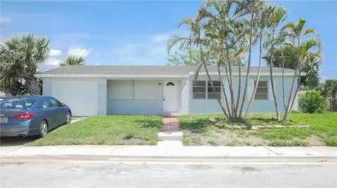 594 W 5th Street Riviera Beach FL 33404