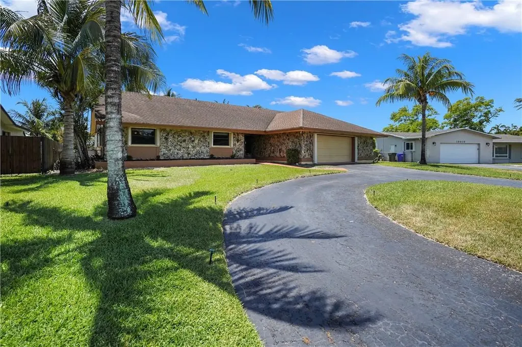 12000 NW 23rd Street Pembroke Pines FL 33026