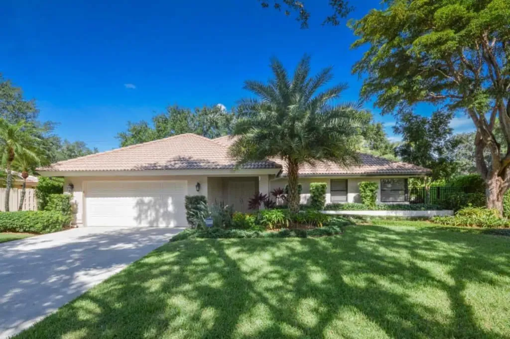 4100 NW 25th Way Boca Raton FL 33434